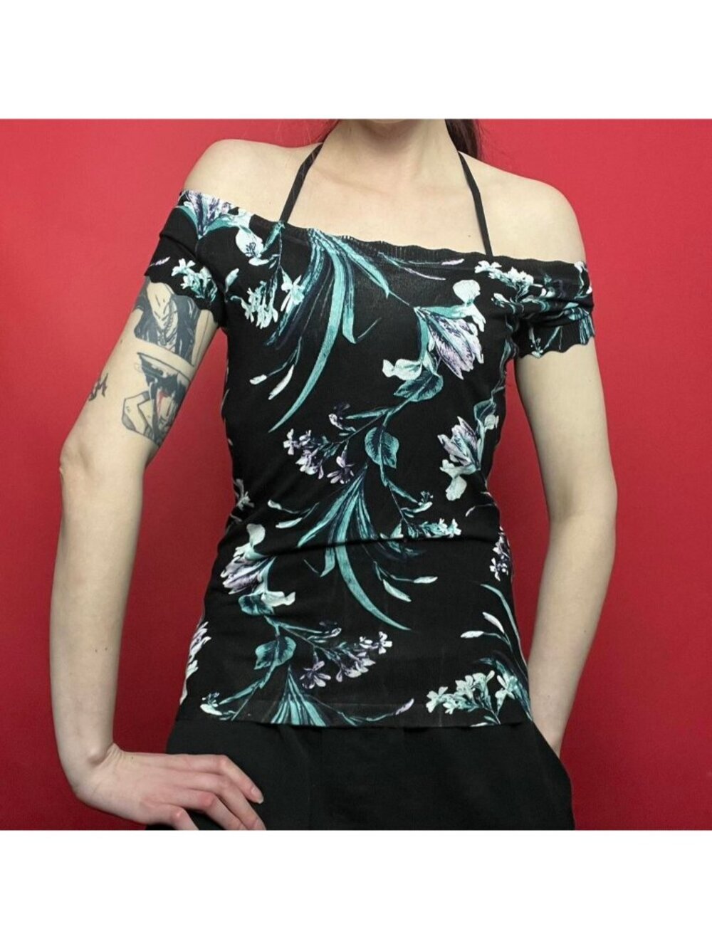 Le Château / floral milkmaid style top💙🖤Cozy and...​